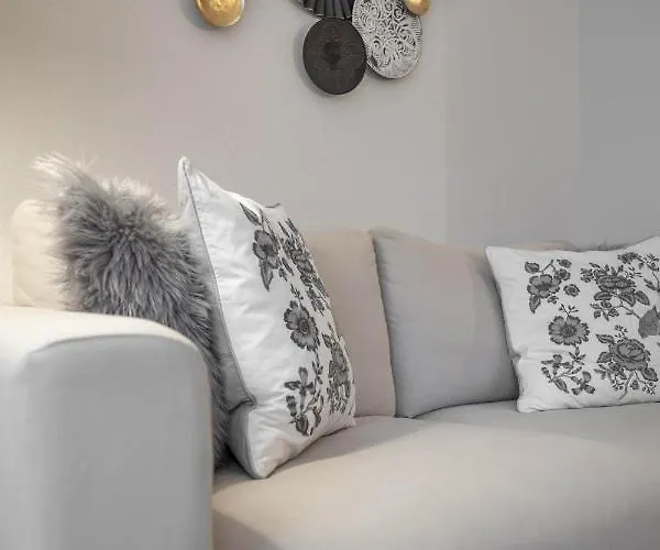 Acapella Barcarolle 60qm, Direkt Am Weinberg, Altstadt, Netflix Inklusive